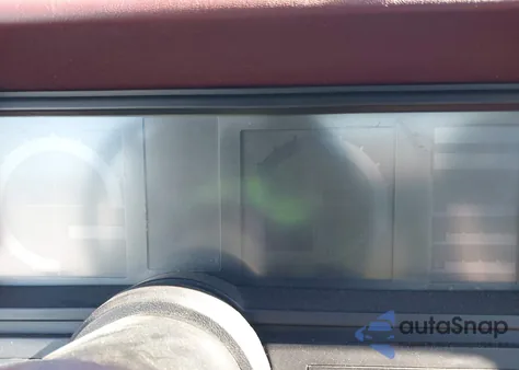 1988 Cadillac Allante z USA, uszkodzony, nr VIN 1G6VR3177JU100683